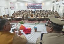 होमगार्ड मंत्री धर्मवीर प्रजापति ने अधिकारियों की कसी नकेल