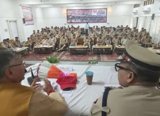 होमगार्ड मंत्री धर्मवीर प्रजापति ने अधिकारियों की कसी नकेल