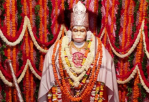 लखनऊ में 400 वर्ष पुरानी है बड़ा मंगल की परंपरा, बड़े रोचक हैं इससे जुड़े तथ्य