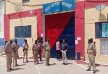 ठेकेदार ने 6 रूपये प्रति नीबू का रेट बढ़ाने का डाला दबाव,नहीं मिली कामयाबी तो फोड़ दिया नीबू घोटाले का बम