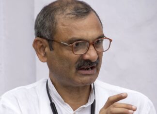 राज्य कर विभाग के डिप्टी कमिश्नर श्यामधर तिवारी ने छोड़ी नौकरी,महाभ्रष्ट ‘सत्यपाल’ और ‘बाबूलाल’ के खिलाफ बोला ‘हल्ला बोल’…