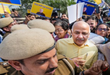 शराब घोटाले में सीबीआई का बड़ा एक्शन, आठ घंटे पूछताछ के बाद मनीष सिसोदिया गिरफ्तार