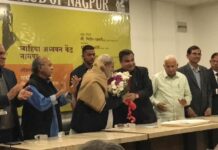 रघु ठाकुर की पुस्तक ‘गांधी-अम्बेडकर कितने दूर, कितने पास’ के उडिय़ा और मराठी संस्करण का लोकार्पण