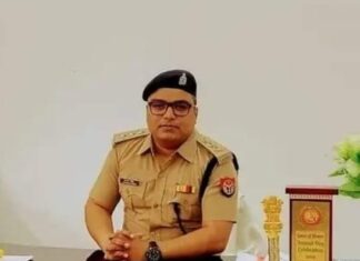 खबर का असर: वसूली कराने में एफआईआर दर्ज होने पर कमांडेंट चंदन सिंह से बलरामपुर का अतिरिक्त प्रभार छिना गया