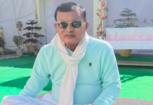 कौन हैं साकार हरि बाबा: हमेशा रहते हैं सूट-बूट में,मीडिया से बरतते हैं दूरी…