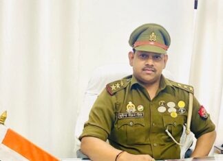 मुख्यालय के गालीबाज बाबुओं ने डी.जी. को कोर्ट में खींचा…
