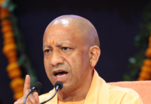 यूपी में प्रशासनिक फेरबदल, योगी सरकार ने दो आईएएस अधिकारियों का किया तबादला