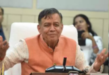 लोकतांत्रिक व्यवस्था में अपनी सीमाओं में रहकर भूमिका का निर्वहन करना चाहिए : सतीश महाना