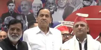 सपाई हुए नसीमुद्दीन सिद्दीकी