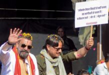 संजय दत्त का लखनऊ रोड शो: सिनेमा, राजनीति और जनभावनाओं का संगम