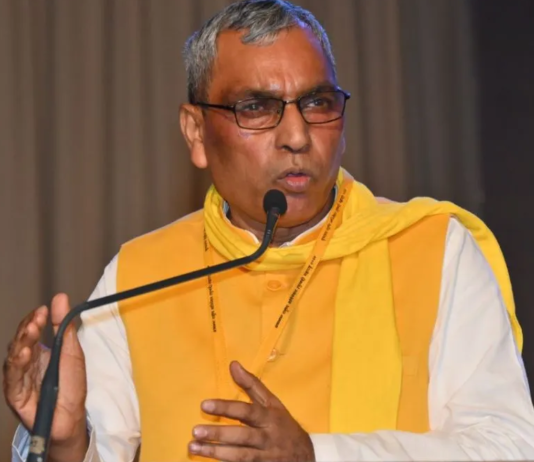 सीएम योगी से झगड़ लूंगा पर आपको मंत्री बनवा कर रहूंगा-ओमप्रकाश राजभर !