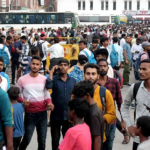 यूपी सिपाही भर्ती: पहले दिन 25 फीसदी ने छोड़ी परीक्षा, गड़बड़ी के आरोप में पांच पर FIR