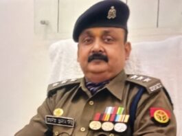 अब… मंत्री के नवरत्न अधिकारी अवनीश सिंह ने कमांडेंट का जिला बदलने की हिमाकत की !