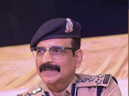 Breaking News: डीआईजी संजीव शुक्ला ने लखनऊ में डाला डेरा, कमांडेंट,दो कर्मचारियों का लिया बयान,सीडीआर लिया कब्जे में!
