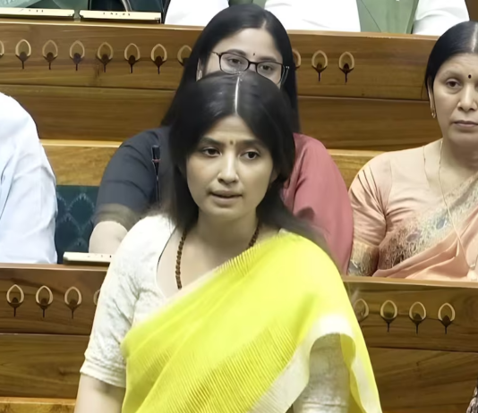 लोकसभा में डिंपल यादव ने सरकार को घेरा- अगर कानून लाना ही है तो सांसदों के दल-बदल पर लाइए