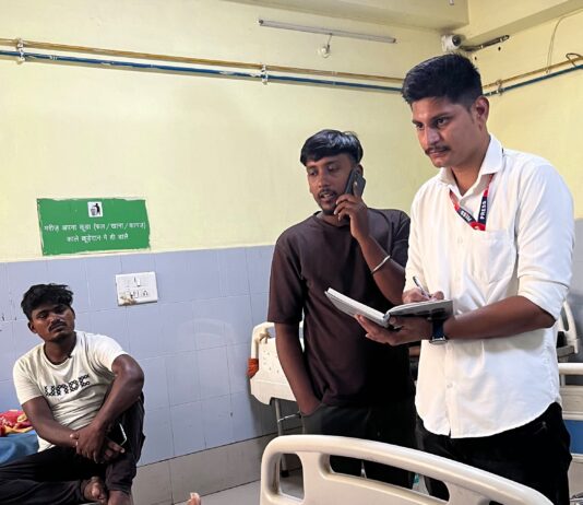 लोकबंधु अस्पताल में मरीजों के साथ परिजन भी परेशान, सुविधाओं को लेकर उठे सवाल