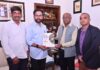 केंद्रीय मंत्री जी. किशन रेड्डी ने लॉन्च किया रिटेलस्पार्क ग्रुप कॉमर्स ऐप का ब्रोशर